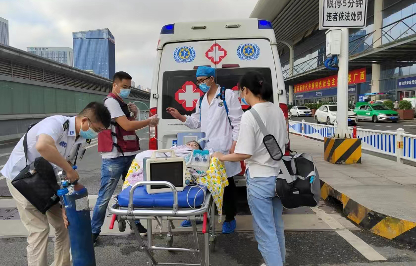 牡丹江救护车出租公司